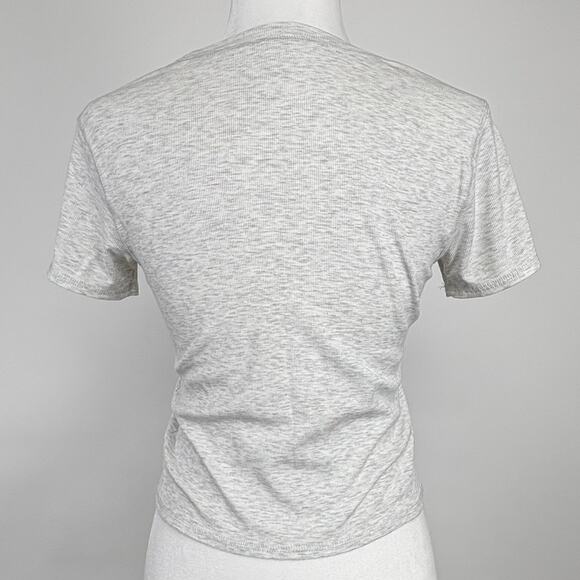 Vuori Pose Fitted Tee Size Small Activewear Athleisure Yoga Neutral Minimalist - Picture 2 of 7